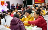 Bữa cơm tất niên đầm ấm của các bệnh nhân
